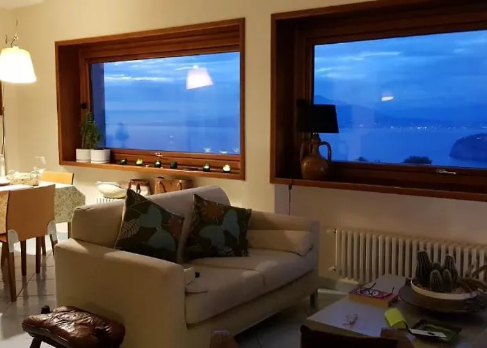 Una Vedetta Sul Mare *